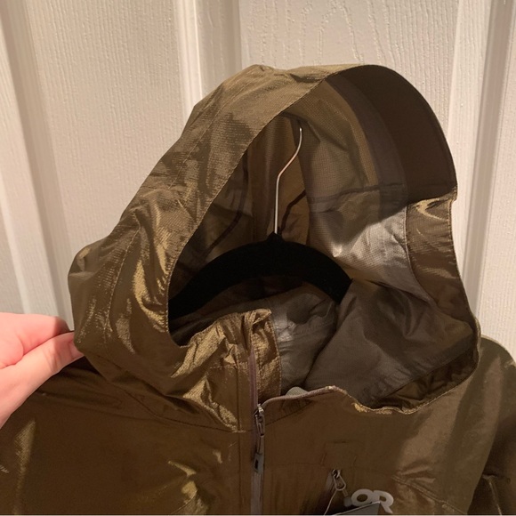 NWT Outdoor Research Helium Men's Rain Jacket - Picture 6 of 13